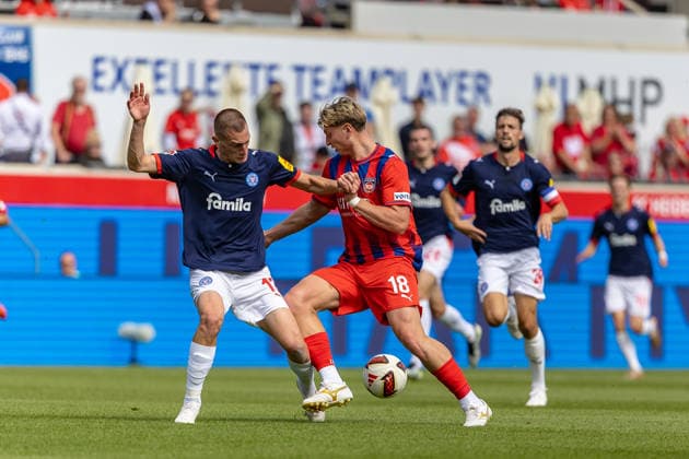 Tackle: Alessandro Vogt (1 FC Heidenheim), 18 Ivan Nekic (Holstein Kiel), 13, GER, 1 FC Heidenheim vs. Holstein Kiel, Soccer, 2. Bundesliga, Matchday 5, 2026–2027 season, September 13, 2026, DFL and DFB regulations prohibit any use of photographs as image sequences and or quasi-video, GER, 1 FC Heidenheim vs. Holstein Kiel, Soccer, 2. Bundesliga, Matchday 5, 2026–2027 Season, September 13, 2026, Heidenheim Copyright: xEibner-Pressefoto JanixPlessx EP_JPL