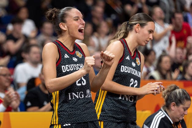 Clara Bielefeld, Germany, 25, Emily Bessoir, Germany, 22, celebrating, GER, Spain vs. Germany, basketball, 2026 FIBA Women’s World Cup, 3rd-place game, September 13, 2026, GER, Spain vs. Germany, basketball, 2026 FIBA Women’s World Cup, Third-Place Game, September 13, 2026, Berlin Copyright: xEibner-Pressefoto MaxxVincenx EP_MVN
