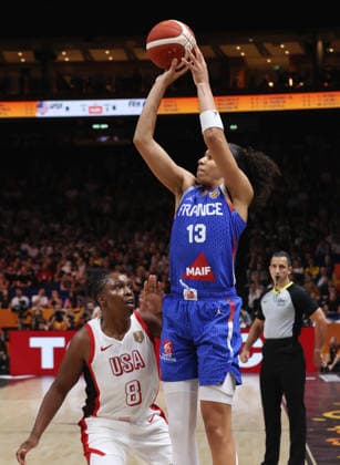 Chelsea Gray, Janelle Salaun with the ball, one-on-one, game action, sports, basketball, FIBA World Cup, World Championship, Women s World Cup, Final, 2026-2027 season, September 13, 2026, France vs. USA