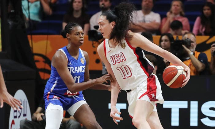 Valeriane Ayayi, Breanna Stewart, on-ball battle, game scene, action, sports, basketball, FIBA World Cup, Women s World Championship, World Cup Final, 2026-2027 season, September 13, 2026, France vs. USA