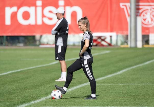 Soccer, Women, 2026–2027 Season, Google Pixel Women s Bundesliga, 1. FC Union Berlin, Practice, Coach Marie Louise Eta, 1. FC Union Women s Team, September 15, 2026, Copyright: xMatthiasxKochx