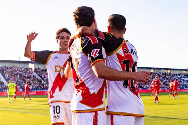 Rayo Vallecano vs. Espanyol, La Liga EA Sports 2026, September 15, 2026, Estadio Butarque, Leganés, Madrid, Spain Adria Pedrosa of Rayo Vallecano celebrates his goal during the La Liga EA Sports match between Rayo Vallecano and Espanyol at Estadio Butarque on September 15, 2026, in Leganés, Madrid, Spain Leganés Estadio Butarque Madrid Spain Copyright: xAlejandroxMatiasxAcostax