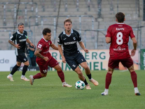 Niklas Pollex, SG Sonnenhof Grossaspach, 18; Nick Seidel, SC Verl, 05; Jan Elias Rahn, SG Sonnenhof Grossaspach, 08 GER, Soccer, SG Sonnenhof Grossaspach vs. SC Verl, 3rd Division, Matchday 6, Aspach, 2026–2027 Season, September 15, 2026 GER, Soccer, SG Sonnenhof Grossaspach vs. SC Verl, 3rd Division, Matchday 6, 2026–2027 season, September 15, 2026 Aspach Copyright: xCarstenxSchweringx EP_CSG