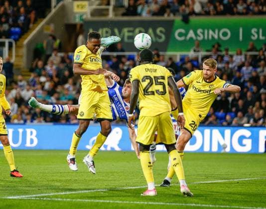 Paudie O Connor of Reading scores with an acrobatic volley but it is ruled out because his boot was too high Reading v Brentford, EFL Carabao Cup, Football, The Select Car Leasing Stadium, UK - 15 Sep 2026Reading The Select Car Leasing Stadium United Kingdom EDITORIAL USE ONLY No use with unauthorised audio, video, data, fixture lists, club league logos or live services. Online in-match use limited to 120 images, no video emulation. No use in betting, games or single club league player publications. Copyright: xMattxImpey Shutterstockx 17152698s