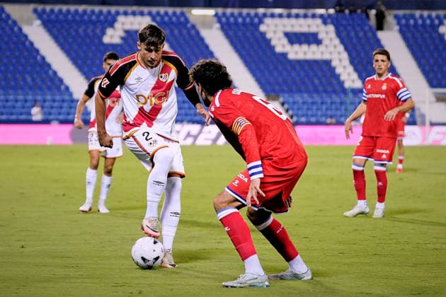 September 15, 2026, Leganes, Madrid, Spain: Andrei Ratiu of Rayo Vallecano and Leandro Cabrera of RCD Espanyol in action during the Spanish League, LaLiga EA Sports, football match played between Rayo Vallecano and RCD Espanyol at Onetime Butarque stadium on September 15, 2026, in Leganes, Madrid, Spain. Rayo Vallecano V RCD Espanyol - LaLiga EA Sports - ZUMAa181 20260915_zaa_a181_201 Copyright: xAngelxPerezxMecax