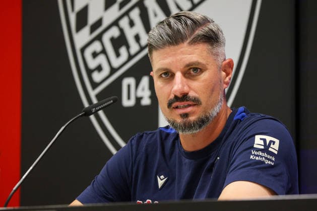 Coach Stefan Kleineheismann, head coach of TSG Hoffenheim II, at the postgame press conference following the match between FC Ingolstadt 04 and TSG Hoffenheim II on September 16, 2026, DFB regulations prohibit any use of photographs as image sequences and or quasi-video. GER, Soccer, 3. Liga, Matchday 6, FC Ingolstadt 04 vs. TSG Hoffenheim II, September 16, 2026, Audi Sportpark Ingolstadt Copyright: xEibner-Pressefoto OliverxSTRISCHx EP-OSH