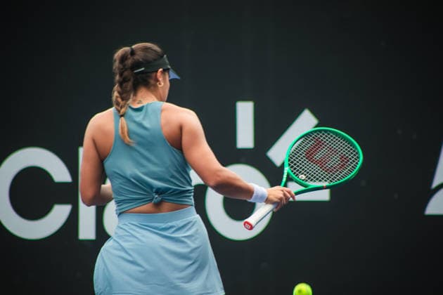 SP Open agita calendário do tênis em SP SaO PAULO, SP - 16.09.2026: SP OPEN AGITA CALENDaRIO DO TêNIS EM SP - The second edition of the SP Open, a WTA, Tennis Damen 250 tournament, brings together Brazilian and international tennis players between September 12 and 20, 2026, at Parque Villa-Lobos, in Sao Paulo (SP). In the photo, tennis player Jessica Bouzas Maneiro, from Spain, in a match against Dominika Salkova, from the Czech Republic, this Wednesday (16). (Photo: Angà lica Alves Fotoarena) x3017360x Angà licaxAlves