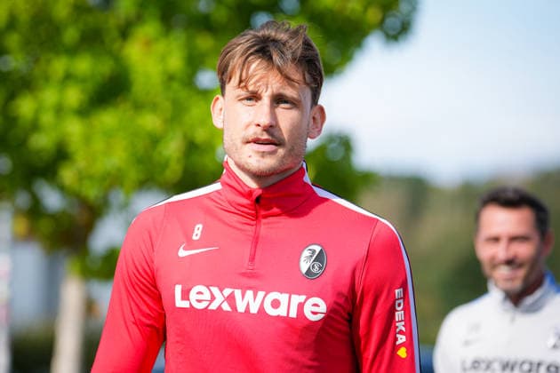 Soccer, Bundesliga, Men s, SC Freiburg Training at Europa-Park Stadium, Sports, Europa-Park Stadium, Maximilian Eggestein, SC Freiburg, 08 Freiburg, Europa-Park Stadium, Baden-Württemberg, Germany Copyright: xFINLEYxMÖRCHx