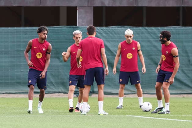 September 18, 2026, Sant Joan Despi, Barcelona, Spain: Lamine Yamal, Gavi, Pedri and Eric Garcia during the training day of FC Barcelona, Barca ahead the Spanish League, Laliga EA Sports, football match against Sevilla FC at Ciudad Esportiva Joan Gamper on September 18, 2026 in Sant Joan Despi, Barcelona, Spain. Sant Joan Despi Spain - ZUMAa181 20260918_zaa_a181_012 Copyright: xJavierxBorregox