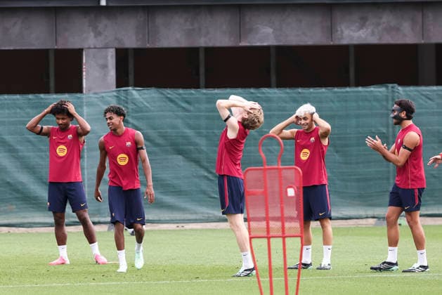 September 18, 2026, Sant Joan Despi, Barcelona, Spain: Karim Adeyemi, Lamine Yamal, Anthony Gordon, Pedri and Eric Garcia during the training day of FC Barcelona, Barca ahead the Spanish League, Laliga EA Sports, football match against Sevilla FC at Ciudad Esportiva Joan Gamper on September 18, 2026 in Sant Joan Despi, Barcelona, Spain. FC Barcelona Training And press conference, PK, Pressekonferenz - LaLiga EA Sports - ZUMAa181 20260918_zaa_a181_009 Copyright: xJavierxBorregox