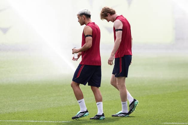 September 18, 2026, Sant Joan Despi, Barcelona, Spain: Pedri and Anthony Gordon during the training day of FC Barcelona, Barca ahead the Spanish League, Laliga EA Sports, football match against Sevilla FC at Ciudad Esportiva Joan Gamper on September 18, 2026 in Sant Joan Despi, Barcelona, Spain. Sant Joan Despi Spain - ZUMAa181 20260918_zaa_a181_017 Copyright: xJavierxBorregox
