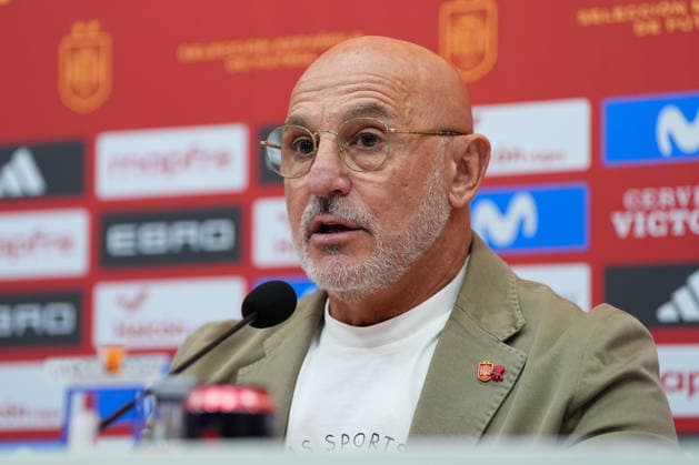 September 18, 2026, Las Rozas, Madrid, Spain: Luis de la Fuente, head coach of Spain, attends a press conference, PK, Pressekonferenz to announce the squad list ahead of the UEFA Nations League 2026 27 matches against Croatia, England and Czech Republic on September 18, 2026, in Las Rozas, Madrid, Spain. Las Rozas Spain - ZUMAa181 20260918_zaa_a181_082 Copyright: xDennisxAgyemanx