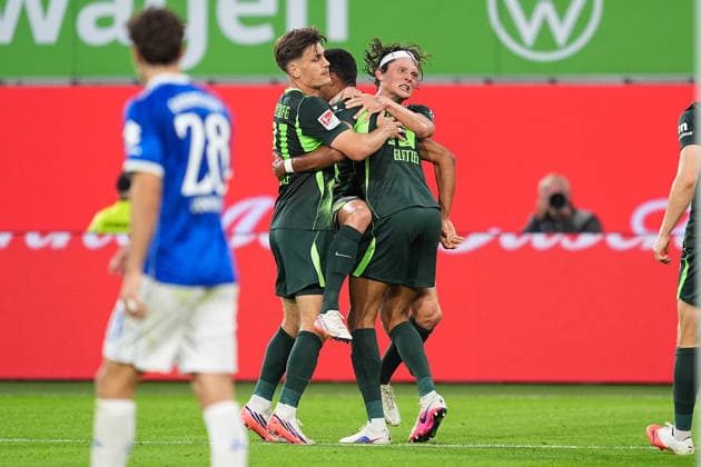 September 18, 2026, xydrx, Men s, Soccer, 2. Bundesliga, VfL Wolfsburg vs. SV Darmstadt 98, 2026–2027 season, Volkswagen Arena: Celebration after VfL Wolfsburg’s 2–1 goal scored by Robert Glatzel (VfL Wolfsburg, 19), alongside Fabian Reese (VfL Wolfsburg, 11). DFB regulations prohibit any use of photographs as image sequences and or quasi-video. Copyright: HMBxMedia YannisxDreimann