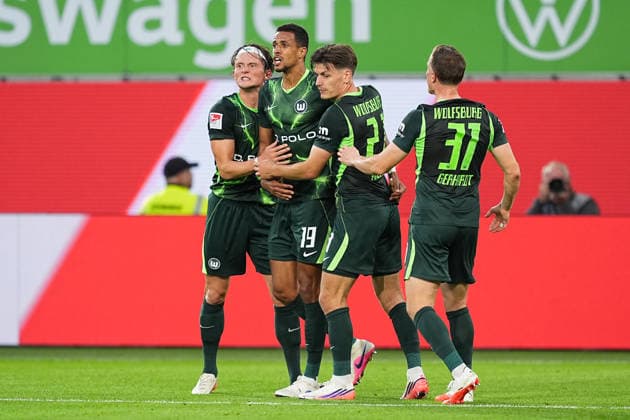 September 18, 2026, xydrx, Men s, Soccer, 2. Bundesliga, VfL Wolfsburg vs. SV Darmstadt 98, 2026–2027 season, Volkswagen Arena: Goal celebration after VfL Wolfsburg’s 2–1 goal scored by Robert Glatzel (VfL Wolfsburg, 19), along with Fabian Reese (VfL Wolfsburg, 11), Joakim Maehle (VfL Wolfsburg, 21), and Yannick Gerhardt (VfL Wolfsburg, 31. DFB regulations prohibit any use of photographs as image sequences and or quasi-video. Copyright: HMBxMedia YannisxDreimann