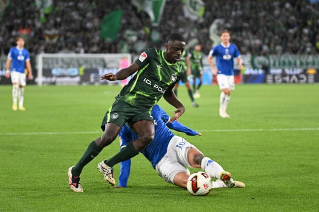 Men s I Women s I 2026–2027 Season I 2. Bundesliga I Matchday 6 I VfL Wolfsburg vs. SV Darmstadt 98 I September 18, 2026, Sael Kumbedi, 26, VfL Wolfsburg, Nicolas Verkooijen 10, SV Darmstadt 98, Wolfsburg, Volkswagen Arena, Lower Saxony, Germany Copyright: xLobeca InesxHähnelx