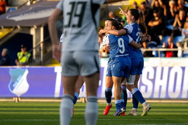 September 18, 2026, GER, Soccer, Women s, Google Pixel 1 Bundesliga, 2026–2027 Season, Matchday 4, TSG 1899 Hoffenheim vs. VfL Wolfsburg, Marie Steiner (Hoffenheim), 09, Chiara Hahn (Hoffenheim), 23, and the team celebrate the 1–0 goal. DFB and DFL regulations prohibit any use of photographs as image sequences and or quasi-video. Hoffenheim, Dietmar Hopp Stadium, Baden-Württemberg, Germany Copyright: xNordphoto Memmlerx