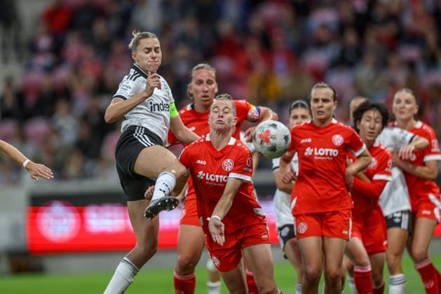 GER, Mainz, FSV Mainz 05 vs. Eintracht Frankfurt, Google Pixel Women s Bundesliga, Soccer, DFB, 2026–2027 Season, MEWA Arena, Matchday 5 in Photos: From left, Laura Freigang, Eintracht Frankfurt Women s Team No. 10, Saskia Matheis, Mainz 05 Women’s Team No. 19, a tackle following a corner kick. DFB and DFL regulations prohibit any use of photographs as image sequences and or quasi-video. September 18, 2026 Copyright: HMBxMedia HendrikxHamelau