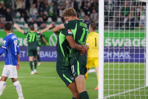 September 18, 2026, xgox, Soccer 2. Bundesliga VfL Wolfsburg vs. SV Darmstadt 98 emspor, from left: Alexander Bernhardsson (Wolfsburg), 17, Robert Glatzel (Wolfsburg), 19, celebrating, goal celebration, celebrating the goal, 3–1 DFL DFB REGULATIONS PROHIBIT ANY USE OF PHOTOGRAPHS AS IMAGE SEQUENCES AND OR QUASI-VIDEO Wolfsburg