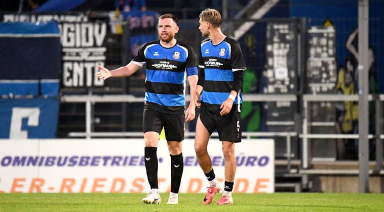 September 18, 2026, xokbx, Regional League Southwest Soccer, FSV Frankfurt vs. Stuttgarter Kickers: Tim Weissmann (FSV Frankfurt), Phil Kemper (FSV Frankfurt); facial expressions, body language, emotion, frustration, disagreement, and confusion after conceding the goal that made the score 1–0; Frankfurt am Main