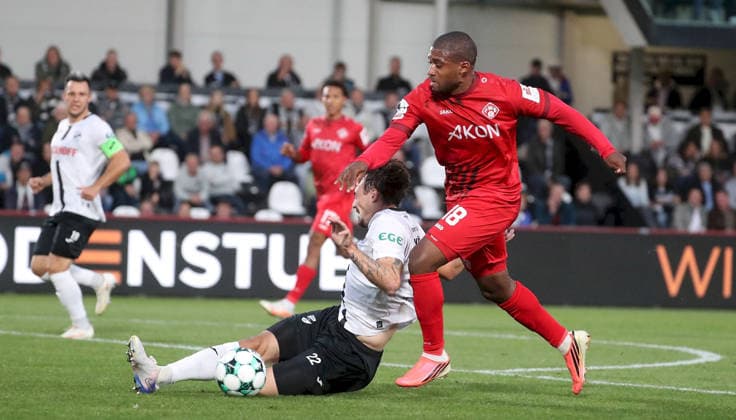 September 18, 2026, xfsx, Men s, Soccer, 2026–2027 Season, 3rd League, Matchday 7: SC Verl vs. FC Würzburger Kickers (from left: Noah Koenig, SC Verl; Franck Evina, FC Würzburger Kickers) at Verl Sportclub Arena, North Rhine-Westphalia, Germany