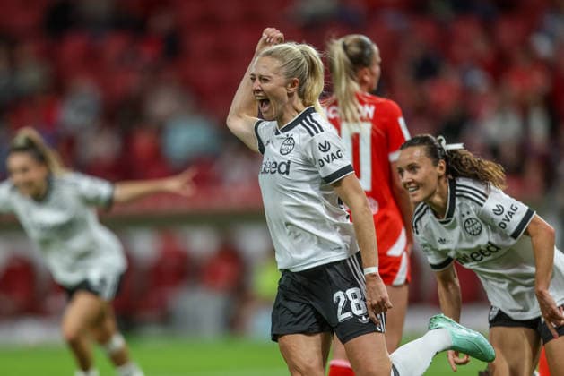 GER, Mainz, FSV Mainz 05 vs. Eintracht Frankfurt, Google Pixel Women’s Bundesliga, Soccer, DFB, 2026–2027 Season, MEWA Arena, Matchday 5 in Pictures: Rebecka Blomqvist, Eintracht Frankfurt Women’s Team, 28, Goal, Celebration and Joy, Emotions, 3–2. DFB and DFL regulations prohibit any use of photographs as image sequences and or quasi-video. September 18, 2026 Copyright: HMBxMedia HendrikxHamelau