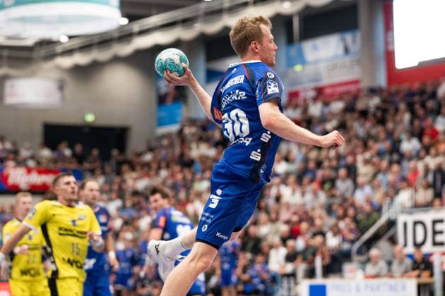 Florian Bernhard, HBW Balingen Weilstetten, 30, shot, HBW Balingen Weilstetten vs. TVB Stuttgart, GER, Opel 1 Handball Bundesliga, Championship, Matchday 5, 2026–2027 season, September 18, 2026, Eibner Press Photo: Andreas Ulmer, HBW Balingen Weilstetten vs. TVB Stuttgart, GER, Opel 1 Handball Bundesliga, Championship, Matchday 5, 2026–2027 Season, September 18, 2026, Balingen Copyright: xEibner-Pressefoto AndreasxUlmerx EP_AUR