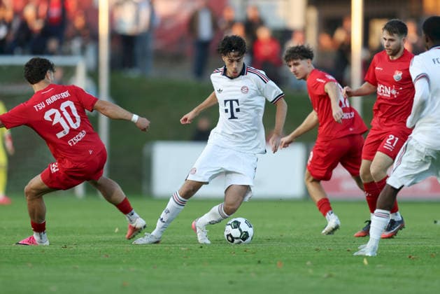 September 18, 2026, Men s, Soccer, 2026–2027 Season, Bavarian Regional League, Matchday 10: TSV Aubstadt vs. FC Bayern Munich II; Marcel Fischer 30, TSV Aubstadt; David Michael Santos Daiber 6, FC Bayern Munich II; Sulzfeld Schulstadion, Aubstadt; NGN Arena, Bavaria, Germany