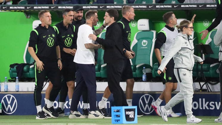VfL vs. Darmstadt, 2nd Bundesliga, Wolfsburg, September 18, 2026, Soccer, Men s, 2nd Bundesliga, 2026–2027 Season, VfL Wolfsburg vs. SV Darmstadt 98, Post-match celebration, Head Coach Tobias Strobl, VfL Wolfsburg, Sports Director Pirmin Schwegler, VfL Wolfsburg. DFL and DFB regulations prohibit any use of photographs as image sequences and or quasi-video. Volkswagen Arena, Lower Saxony, Germany