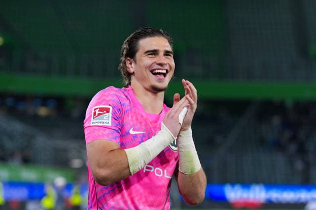 September 18, 2026, xydrx, Men s, Soccer, 2. Bundesliga, VfL Wolfsburg vs. SV Darmstadt 98, 2026–2027 season, Volkswagen Arena: Jakub Zielinski of VfL Wolfsburg, 30, celebrates the victory. DFB regulations prohibit any use of photographs as image sequences and or quasi-video. Copyright: HMBxMedia YannisxDreimann