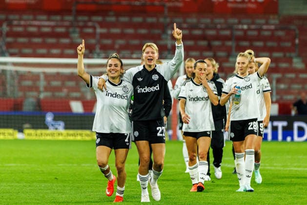 GPFBL, 1 FSV Mainz 05 vs. Eintracht Frankfurt, September 18, 2026, Mainz: Ereleta Memeti of Eintracht Frankfurt, No. 7, and Paulina Krumbiegel of Eintracht Frankfurt, No. 27, celebrate after the victory in the Google Pixel Women’s Bundesliga match on Matchday 5 of the 2026–27 season between 1 FSV Mainz 05 and Eintracht Frankfurt at the MEWA Arena, Mainz, September 18, 2026 Copyright: xBEAUTIFULxSPORTS Hahnex