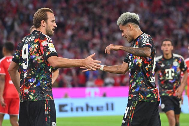 Harry KANE celebrates his goal for Bayern Munich after scoring the 2-0 goal with Luis DIAZ; Bayern Munich celebration, joy, excitement, action, soccer, Bundesliga Season 2026–2027, Matchday 4, Matchday 04, FC Bayern Munich vs. FC Union Berlin on September 18, 2026, Allianz Arena