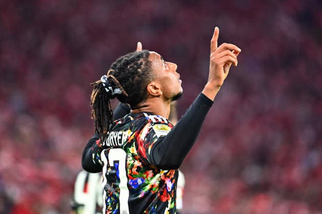Michael OLISE celebrates his goal for Bayern Munich after scoring the 3-0 goal; celebration, joy, excitement, action, single frame, cropped single shot, portrait, soccer, 1. Bundesliga, 2026–2027 season, Matchday 4, Matchday 04, FC Bayern Munich vs. FC Union Berlin on September 18, 2026, Allianz Arena