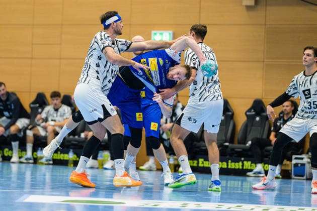 Dominik Solak, ThSV Eisenach, 30; Harald Reinkind, THW Kiel, 06; Veron Nacinovic, THW Kiel, 93; Domen Makuc, THW Kiel, 35 GER, ThSV Eisenach vs. THW Kiel, 1st Opel Handball Bundesliga, Handball, Matchday 5, 2026–2027 season, 8:00 p.m., September 18, 2026 GER, ThSV Eisenach vs. THW Kiel, 1st Opel Handball Bundesliga, Handball, Matchday 5, 2026–2027 season, 8:00 p.m., September 18, 2026, Eisenach Copyright: xMartinxHerbstx