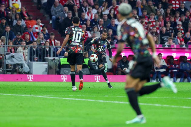 September 18, 2026, GER, Soccer, Men s, 1st Bundesliga, 2026–2027 season, Matchday 4, FC Bayern Munich vs. 1. FC Union Berlin; Michael Olise scores the 4–0 goal; FC Bayern Munich 17, center; DFB and DFL regulations prohibit any use of photographs as image sequences and or quasi-video; Munich, Allianz Arena, Bayern, Germany Copyright: xNordphoto Schneiderx