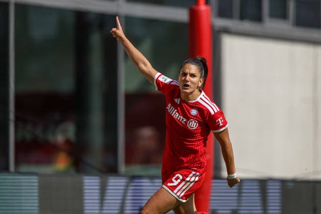 GER, Munich, FC Bayern Munich vs. FC Cologne, Google Pixel Women s Bundesliga, Soccer, DFB, 2026–2027 Season, FC Bayern Campus, Matchday 5 in Pictures: Jovana Damnjanovic FC Bayern Munich Women 9, scores the 10th goal, celebration and joy, emotions. DFB and DFL regulations prohibit any use of photographs as image sequences and or quasi-video, September 19, 2026 Copyright: HMBxMedia HendrikxHamelau