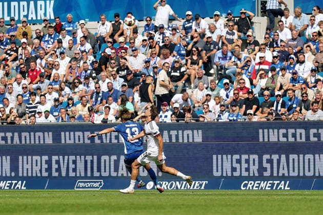 v li Shio Fukuda, SC Karlsruhe, 13, Fynn Otto, FC Nuremberg, 20 GER, SC Karlsruhe vs. FC Nuremberg Soccer, Matchday 6, 2026–2027 Season, 2. Bundesliga, September 19, 2026. DFL and DFB regulations prohibit any use of photographs as image sequences and or quasi-video. GER SC Karlsruhe vs. FC Nuremberg Soccer Matchday 6, 2026–2027 Season, September 19, 2026 Copyright: xEibner-Pressefoto JoergxHirschx EP_JHH