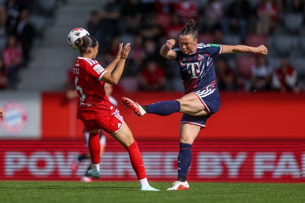 GER, Munich, FC Bayern Munich vs. FC Cologne, Google Pixel Women s Bundesliga, Soccer, DFB, 2026–2027 Season, FC Bayern Campus, Matchday 5 in Pictures: From left, Kassandra Potsi (FC Bayern Munich Women, 6), Marina Hegering (FC Cologne Women, 33). DFB and DFL regulations prohibit any use of photographs as image sequences and or quasi-video. September 19, 2026 Copyright: HMBxMedia HendrikxHamelau
