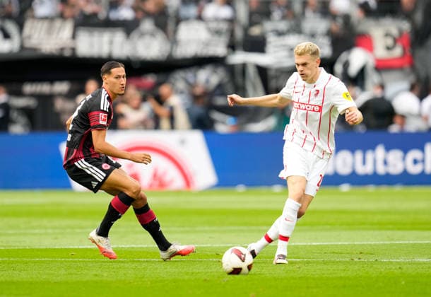 Younes Ebnoutalib, Eintracht Frankfurt, 11, against Matthias Ginter, SC Freiburg, 28, GER, Eintracht Frankfurt vs. SC Freiburg, Bundesliga 1, Matchday 4, 2026–27 season, Deutsche Bank Park, Frankfurt, September 19, 2026. DFL regulations prohibit any use of photographs as image sequences and or quasi-video. Eintracht Frankfurt vs. SC Freiburg, Bundesliga 1, Matchday 4, 2026–27 season, September 19, 2026, Frankfurt am Main Copyright: xEibner-Pressefoto ScottxColemanx EP_SCN