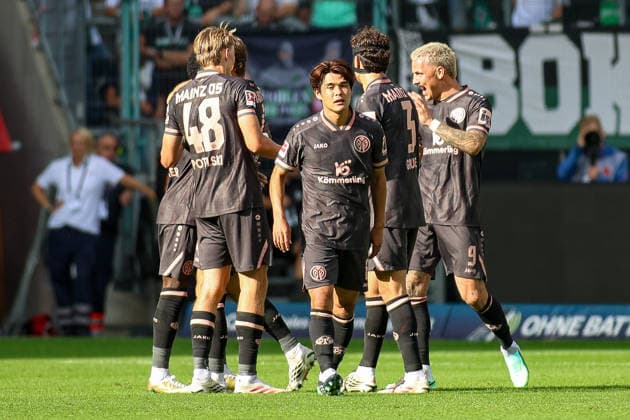 September 19, 2026, GER, Soccer, Men s, Bundesliga, 1. Bundesliga, 2026–2027 Season, VfL Borussia Mönchengladbach vs. FSV Mainz 05, Sheraldo Becker (M05) celebrates a goal, cheering with his team after scoring to make it 1–2 Copyright: xSvenxHanischx