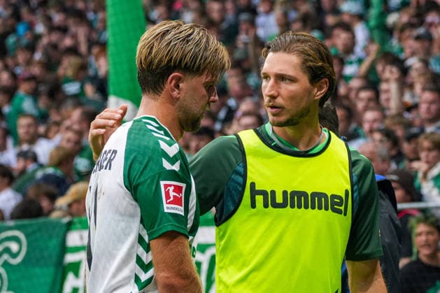 Niklas Füllkrug, Werder Bremen, 10; Niklas Stark, Werder Bremen, 4; German Soccer, Bundesliga, 2026–27 Season, Matchday 4, September 19, 2026, Werder Bremen vs. FC Augsburg, Weserstadion, Bremen Copyright: xLeonxFrickx
