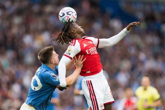 Eberechi Eze of Arsenal battles for the ball with Costinha of Brighton and Hove Albion Brighton and Hove Albion v Arsenal, Premier League, Football, American Express Stadium, Brighton, UK - 19 Sep 2026Brighton American Express Stadium United Kingdom EDITORIAL USE ONLY No use with unauthorised audio, video, data, fixture lists, club league logos or live services. Online in-match use limited to 120 images, no video emulation. No use in betting, games or single club league player publications. Copyright: xWiredxPhotos Shutterstockx 17158693dt