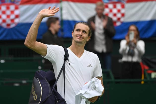 Alexander ZVEREV GER Cheering, joy, cheers, victory celebration, winner, match 1: Alexander ZVEREV (GER) vs. Matej DODIC (CRO) – Germany (GER) vs. Croatia (CRO) – Tennis Davis Cup Qualifiers, Round 2, on September 19, 2026, at the Heristo Arena in Westphalia, Germany Â