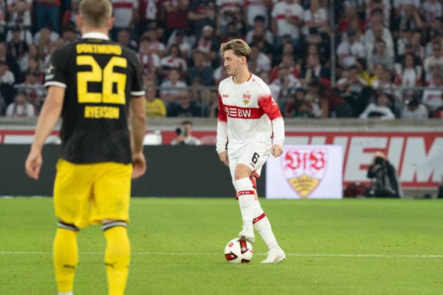 Angelo Stiller, VfB Stuttgart, 06 on the ball, GER, VfB Stuttgart vs. Borussia Dortmund, soccer, Bundesliga 1, Matchday 4, 2026–2027 season, September 19, 2026, DFL regulations prohibit any use of photographs as image sequences and or quasi-video, GER, VfB Stuttgart vs. Borussia Dortmund, soccer, Bundesliga 1, Matchday 4, 2026–2027 season, September 19, 2026, Stuttgart Copyright: xEibner-Pressefoto EdwardxCheungx EP_ECG