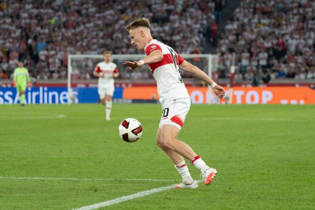 Chris Führich, VfB Stuttgart, 10 on the ball, GER, VfB Stuttgart vs. Borussia Dortmund, soccer, Bundesliga 1, Matchday 4, 2026–2027 season, September 19, 2026, DFL regulations prohibit any use of photographs as image sequences and or quasi-video, GER, VfB Stuttgart vs. Borussia Dortmund, soccer, Bundesliga 1, Matchday 4, 2026–2027 season, September 19, 2026, Stuttgart Copyright: xEibner-Pressefoto EdwardxCheungx EP_ECG