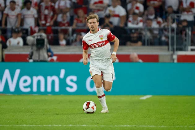 Maximilian Mittelstädt, Mittelstadt VfB Stuttgart, 07 am Ball, Germany, Soccer, Bundesliga 1, Matchday 4, 2026–2027, VfB Stuttgart vs. Borussia Dortmund, September 19, 2026, Stuttgart MHP Arena, Germany Copyright: xGrantxHubbsx