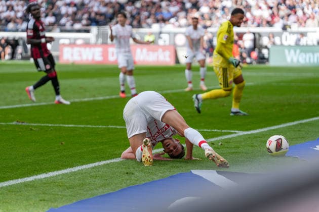 Yannik Engelhardt, SC Freiburg, 16th place, Germany, Soccer, Bundesliga 1, Matchday 4, 2026–2027, Eintracht Frankfurt vs. SC Freiburg, September 19, 2026, Deutsche Bank Park, Frankfurt, Hesse, Germany Copyright: xArnexAmbergx