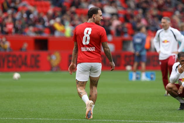 David Raum of RB Leipzig, wearing Assan Ouedraogo s No. 8 jersey, during the Bundesliga match between Bayer 04 Leverkusen and RB Leipzig, BayArena on September 20, 2026, in Leverkusen, Germany. Photo by Oliver Kaelke, DeFodi Images. David Raum of RB Leipzig, wearing the number 8 jersey previously worn by Assan Ouedraogo, during the Bundesliga match between Bayer 04 Leverkusen and RB Leipzig at BayArena on September 20, 2026 in Leverkusen, Germany. Photo by Oliver Kaelke, DeFodi Images. DFB and DFL regulations prohibit any use of photographs as image sequences and or quasi-video. Photo by Oliver Kaelke, DeFodi Images