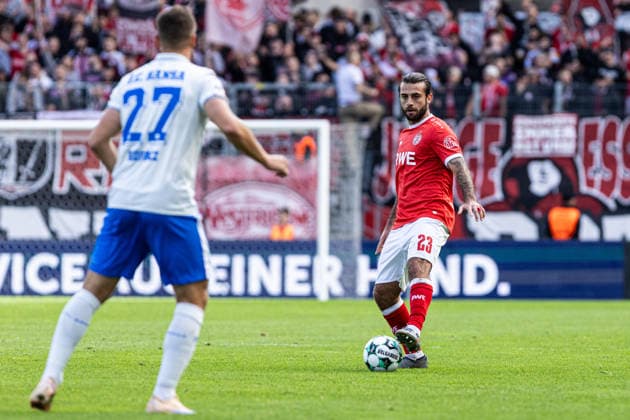 3rd Division, Matchday 7: Rot-Weiss Essen vs. Hansa Rostock, September 20, 2026; Jose Enrique Rios Alonso, Rot-Weiss Essen, 23; 3rd Division, Matchday 7: Rot-Weiss Essen vs. Hansa Rostock, Stadion an der Hafenstraße, Essen, September 20, 2026. DFL regulations prohibit any use of photographs as image sequences and or quasi-video. Copyright: xBEAUTIFULxSPORTS Buriakovx