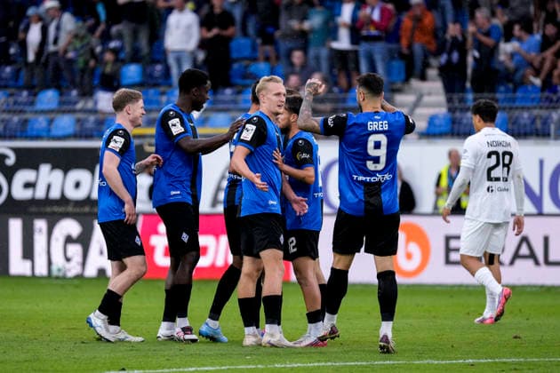From left: Joey Müller, SV Waldhof, 6; Oluwaseun Ogbemudia Olu, SV Waldhof, 14; goal scorer Julian Rieckmann, SV Waldhof, 21, Goncalo de Almeida Gregorio, SV Waldhof, 9, players from SV Waldhof Mannheim celebrate the 1-0 goal, celebration, goal celebration, scoring a goal, celebrating the goal, goal, celebrating, cheering over the goal, joy, happiness, happy, optimistic, positive, game scene, highlight, action, September 20, 2026, Mannheim, Germany, soccer, 3rd League, SV Waldhof Mannheim vs. SC Preußen Münster, DFB and DFL regulations prohibit any use of photographs as image sequences and or quasi-video xozx