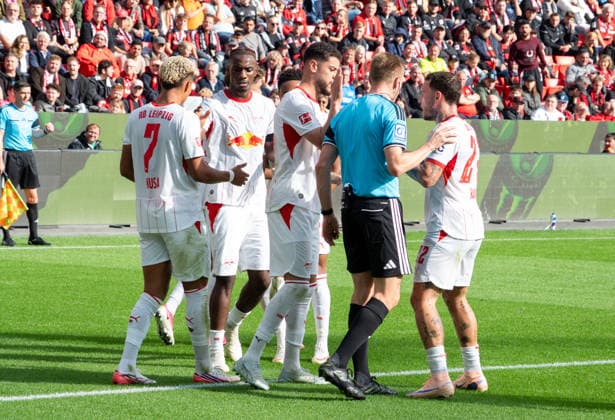 Germany 1 Bundesliga 2026–2027, Matchday 4, Bayer 04 Leverkusen vs. RB Leipzig, Saturday, September 20, 2026, BayArena Stadium, Leverkusen, North Rhine-Westphalia, Referee Robert Schröder, Goal disallowed, Antonio Nusa (RB Leipzig, 7) and Romulo (RB Leipzig, 40), Leverkusen, BayArena Stadium, Leverkusen, Germany Copyright: xOrhanxHabashx